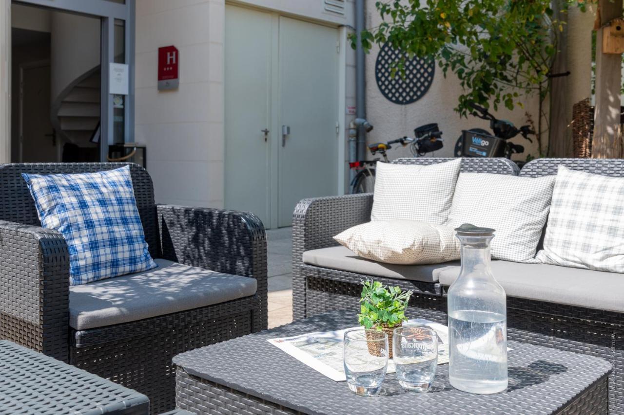 Hotel Versailles Chantiers Exterior foto
